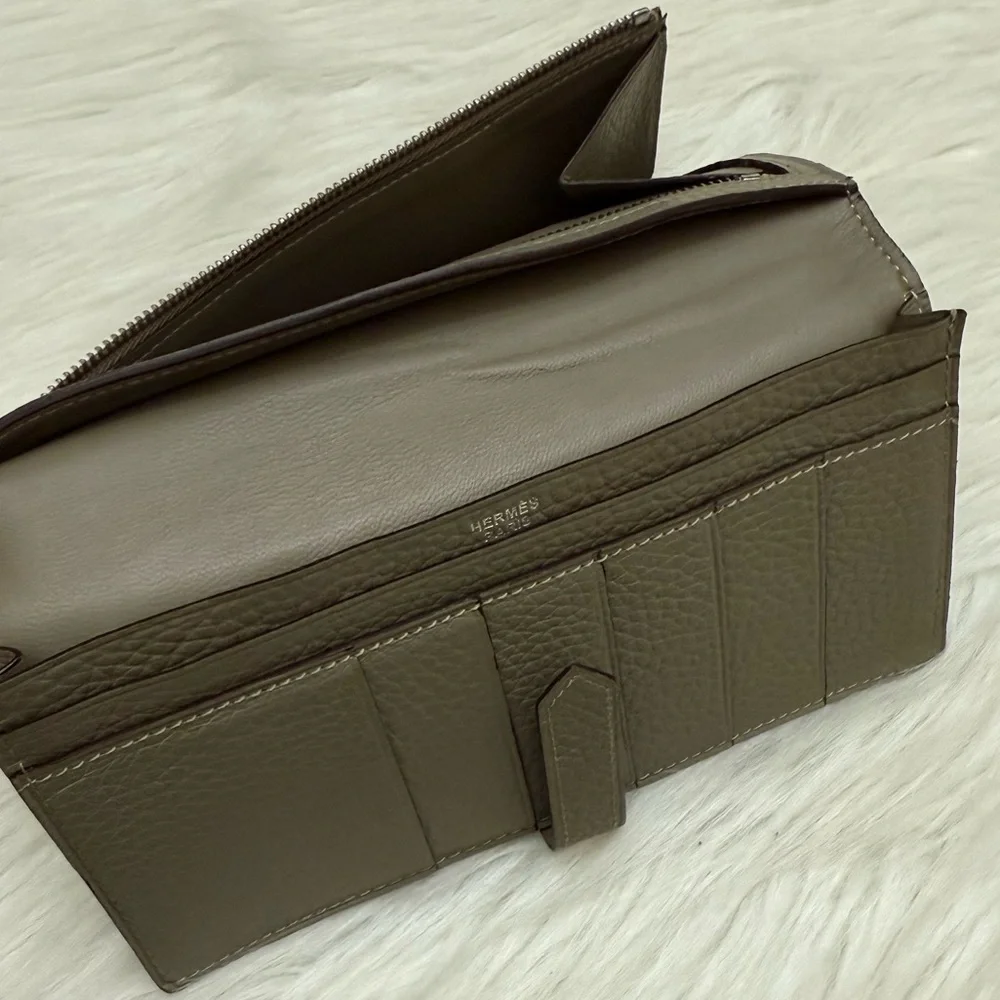 HERMÈS EPSOM BEARN BIFOLD WALLET - Picture 8 of 15